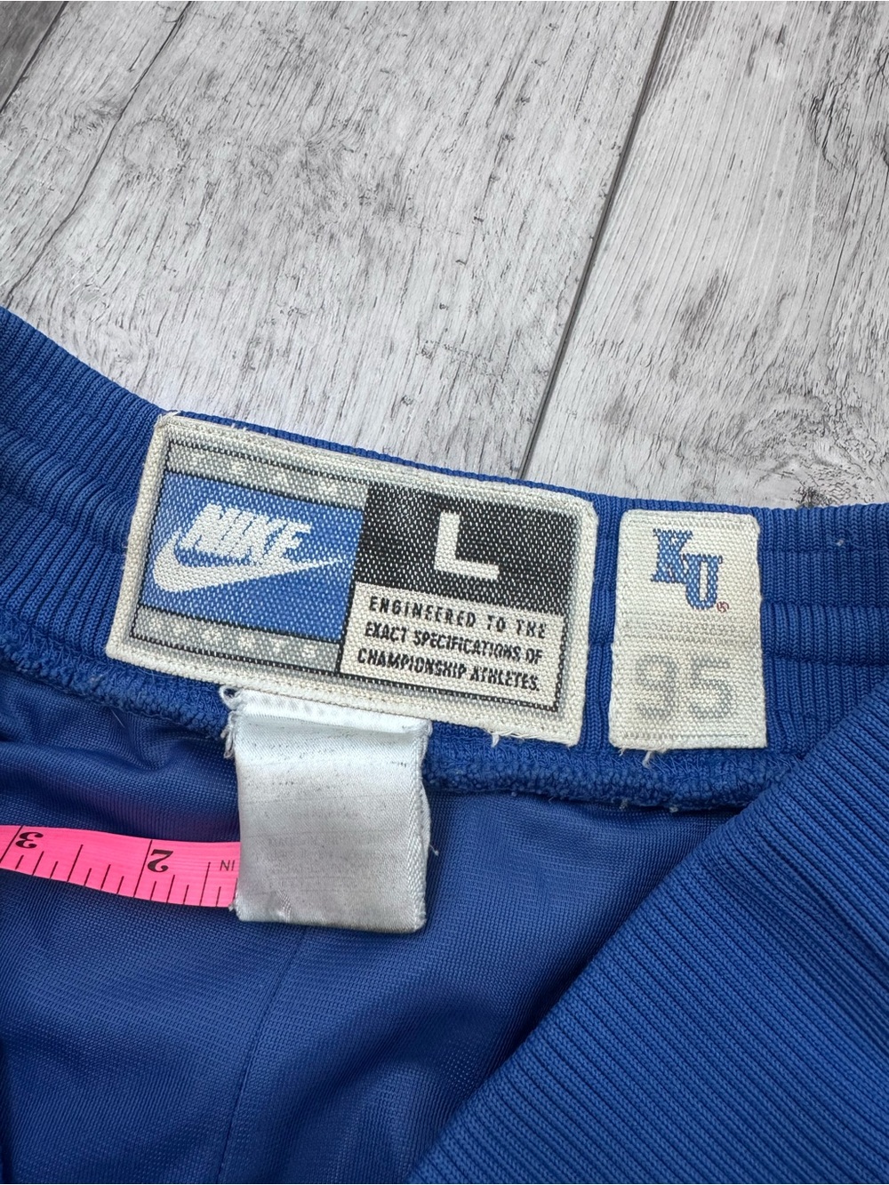 Vintage 1995 Nike Kansas Jayhawks Basketball Shorts Mesh Mens XL KU 34 FLAW - Picture 5 of 8